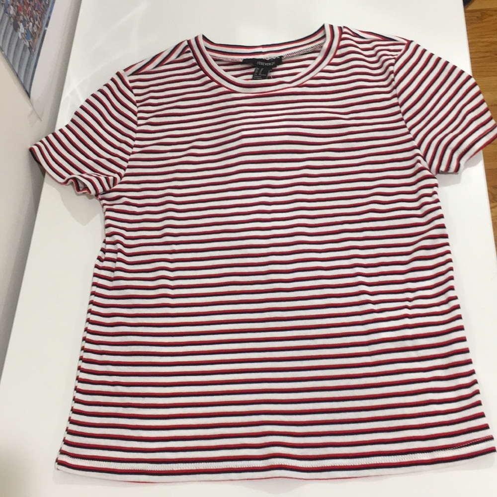 Striped short-sleeves shirt